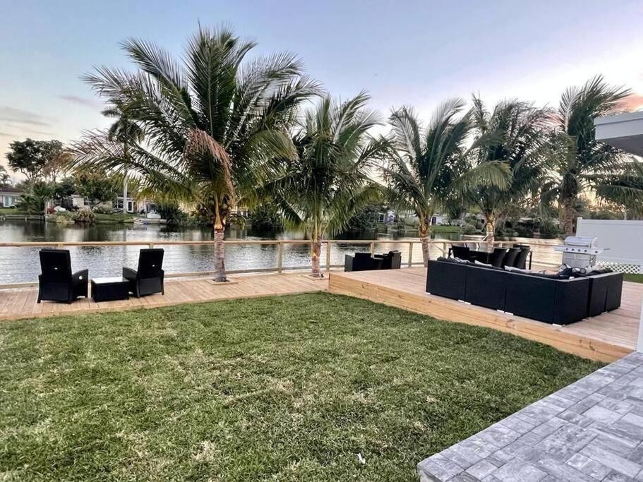 5-Star Lakefront Oasis In Hollywood-Hard Rock Casino Форт Лодърдейл Екстериор снимка
